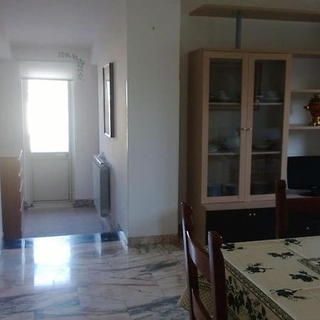 Apartmán Girasole A Due Passi Dal Mare Minturno Exteriér fotografie