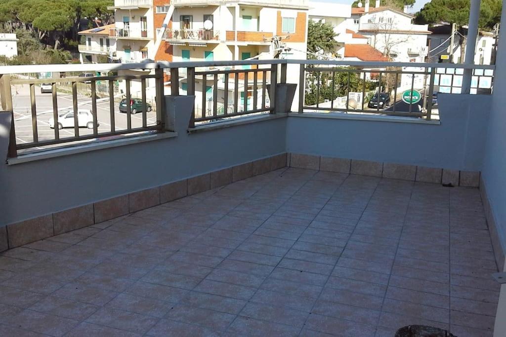 Apartmán Girasole A Due Passi Dal Mare Minturno Exteriér fotografie